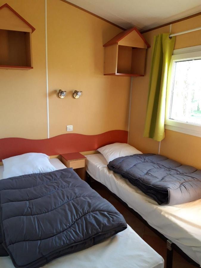 Camping Des 2 Rives- Mobilhomes Etang-sur-Arroux Kültér fotó